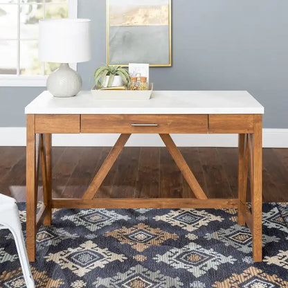 Scrivania A-Frame Paradise Hill di Middlebrook Designs