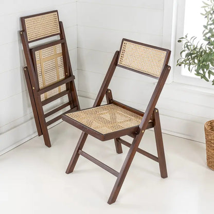 Sedia pieghevole Olivier Mid-Century Vintage in legno e rattan con schienale regolabile, (set da 2) di JONATHAN Y