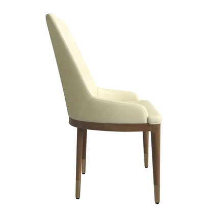 Sedia da pranzo imbottita in pelle con struttura in legno di gomma, schienale alto e gambe con accenti dorati per soggiorno